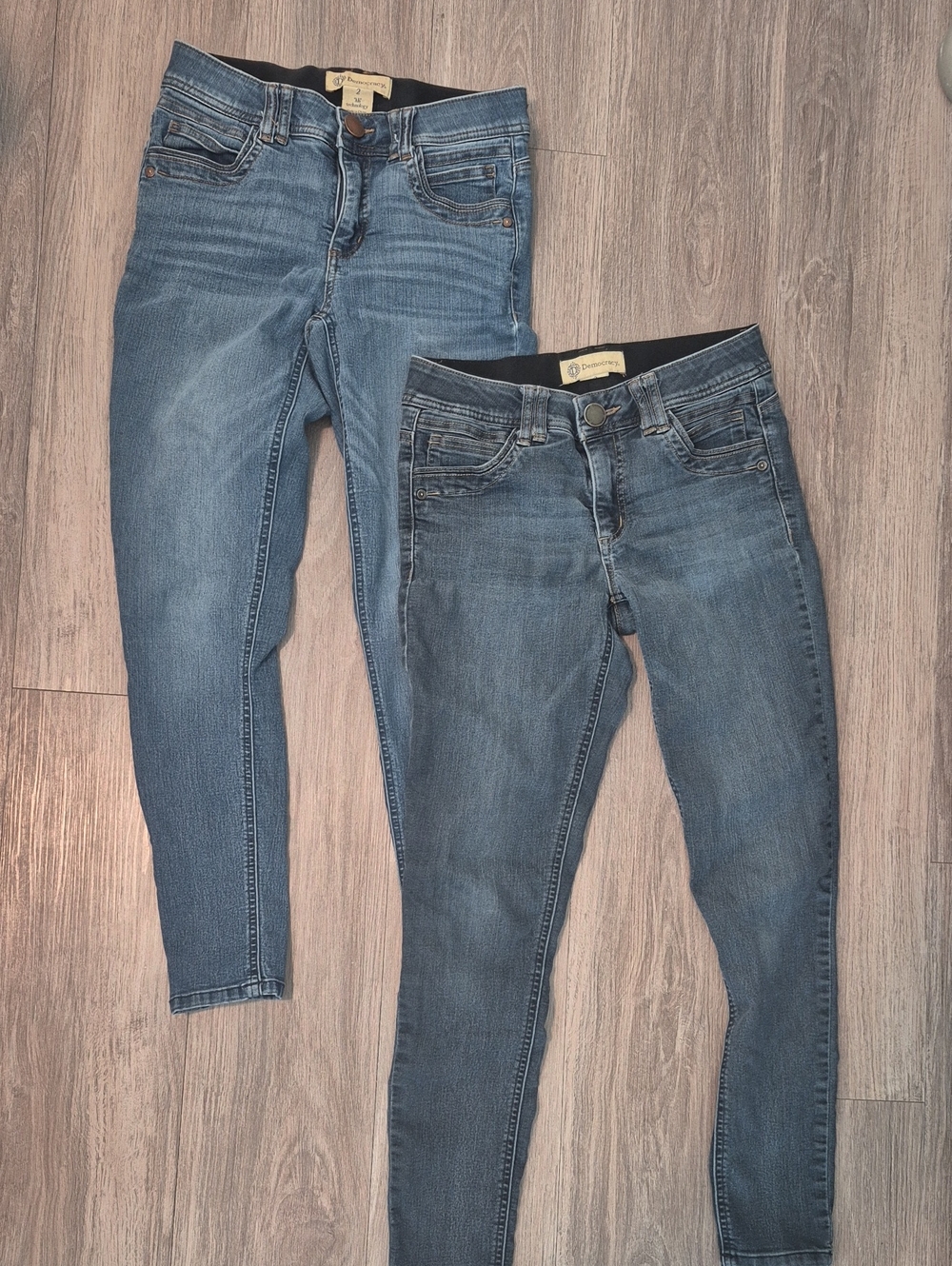 2 Pairs Democracy Women's Skinny Jeans in Medium Blue (Pair) BUNDLE LOT